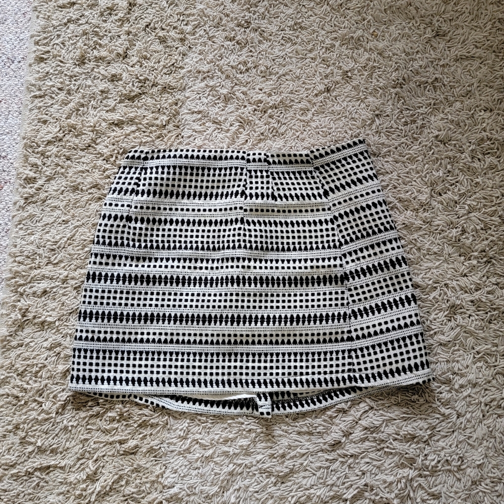 Gorgeous skirt!